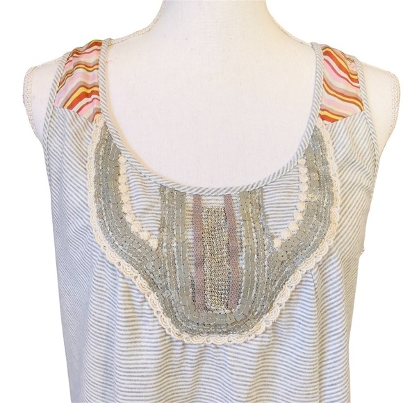 A COMMON THREAD WOMENS SLEEVELESS PULLOVER TOP SIZE LARGE - Picture 2 of 9